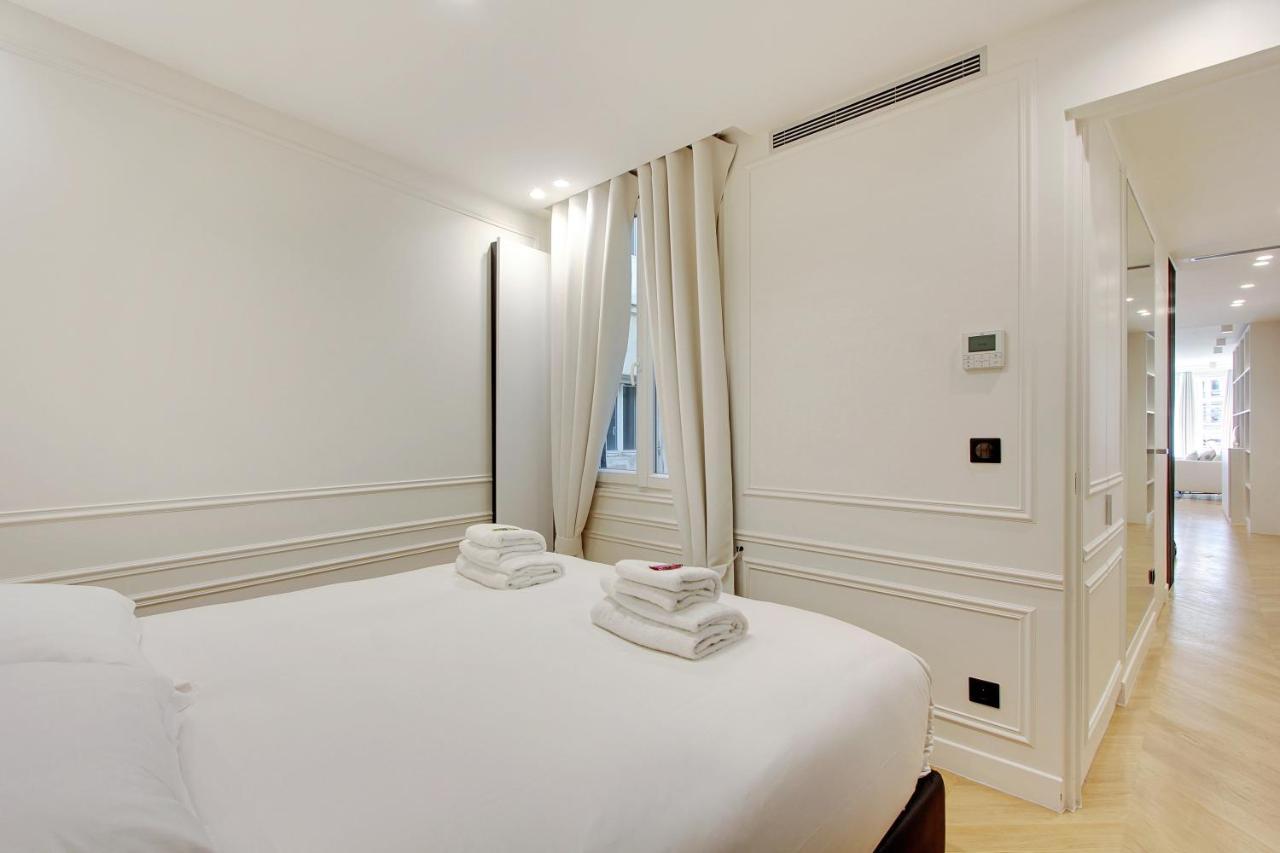 Stunning Apartment With View At The Very Heart Of Paris Exterior photo